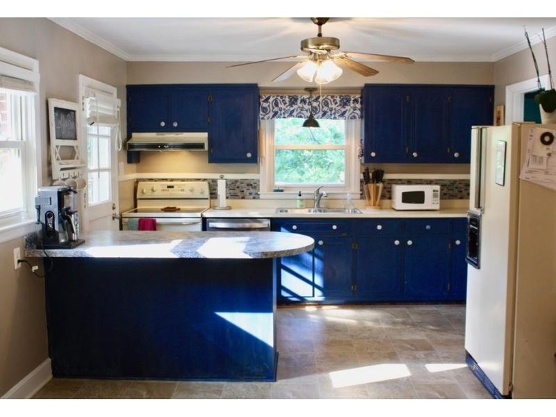 224 Bland Blvd, Burlington, NC 27217
