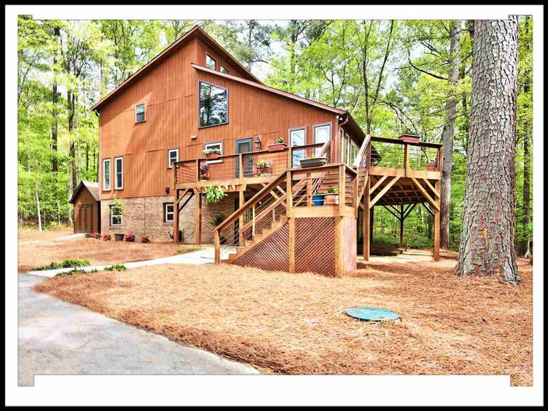 224 Brook Ln, Durham, NC 27712