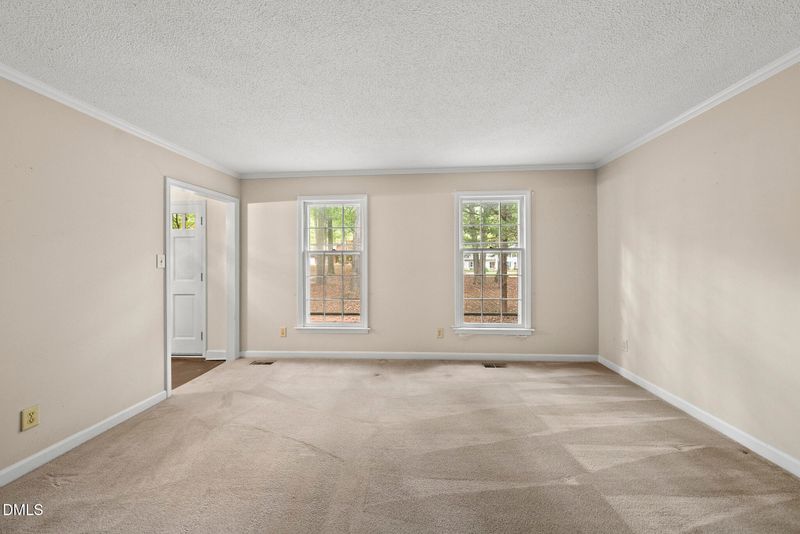 224 Carriage Trl, Raleigh, NC 27614