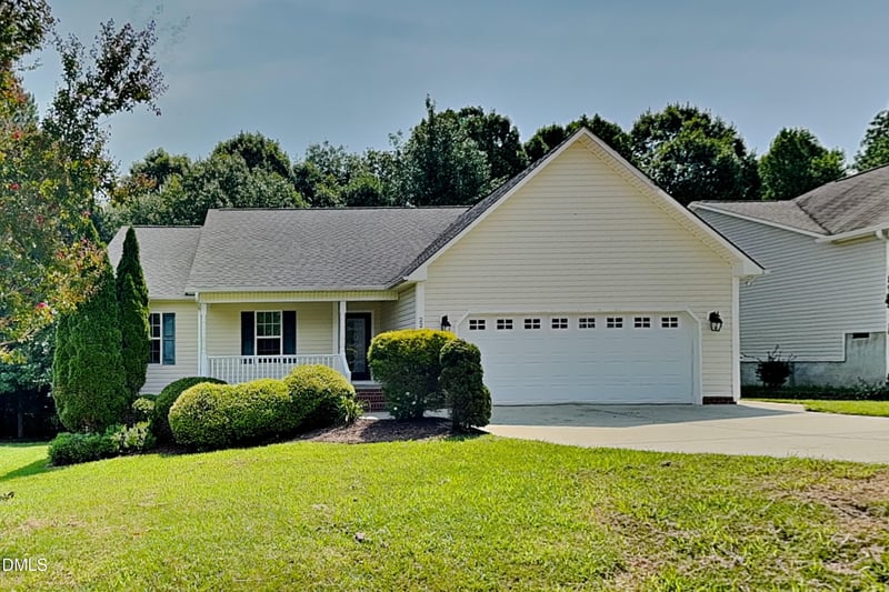 224 Farrington Dr, Clayton, NC 27520