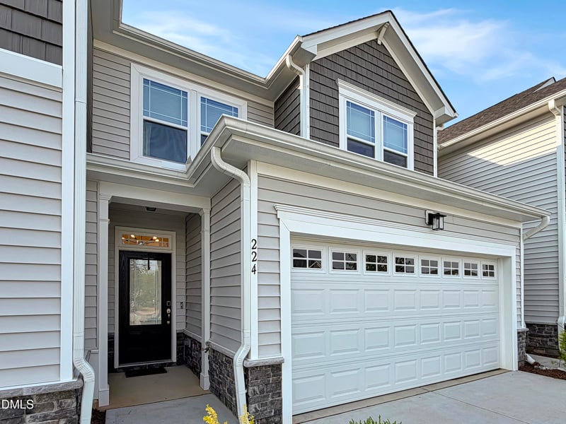 224 Gilder Woods Dr, Garner, NC 27529