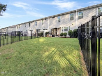 224 Gilder Woods Dr, Garner, NC 27529