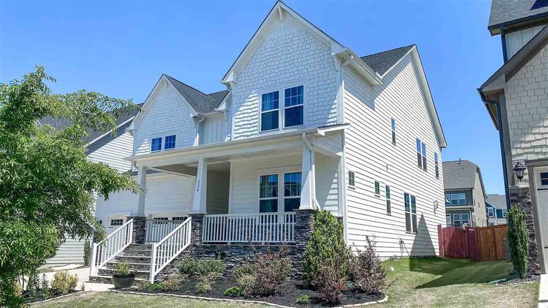 224 Hensley Hill Pl, Holly Springs, NC 27540