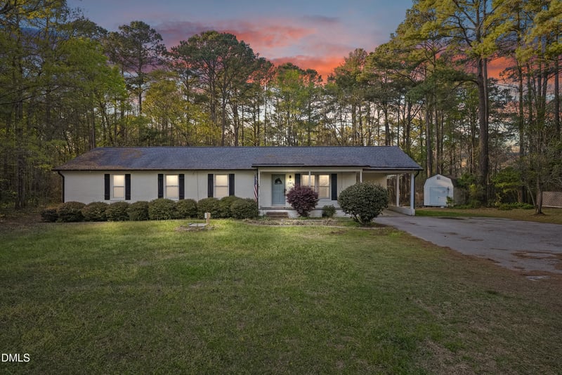 224 Highland Dr, Lillington, NC 27546