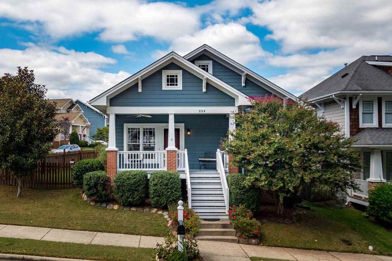224 Homegate Cir, Apex, NC 27502