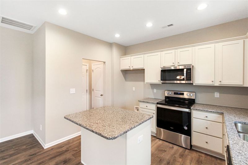 224 S Kramer Pa, Clayton, NC 27527