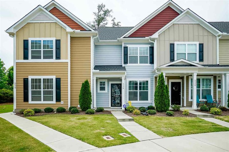 224 Lexes Trl, Chapel Hill, NC 27516