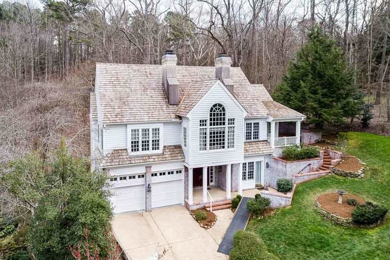 224 Mill Race Dr, Chapel Hill, NC 27514