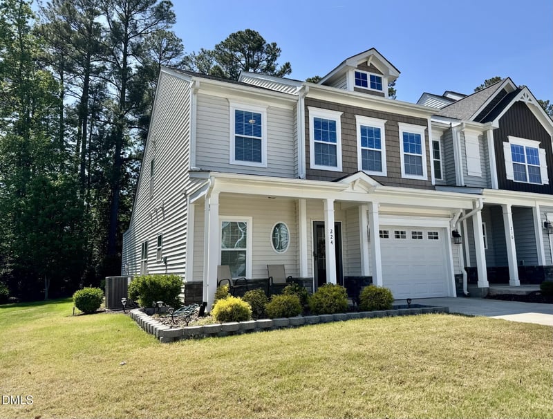 224 Myatt Fern Dr, Garner, NC 27529
