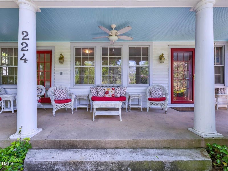 224 Park Dr, Raleigh, NC 27605
