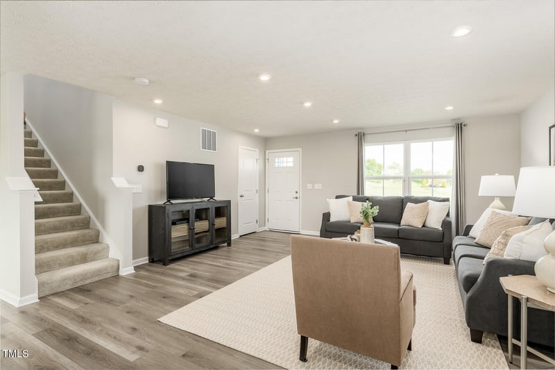 224 Rosewood Dr, Sanford, NC 27330