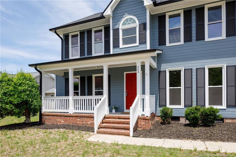 224 Silver Oaks Dr, Fayetteville, NC 28311