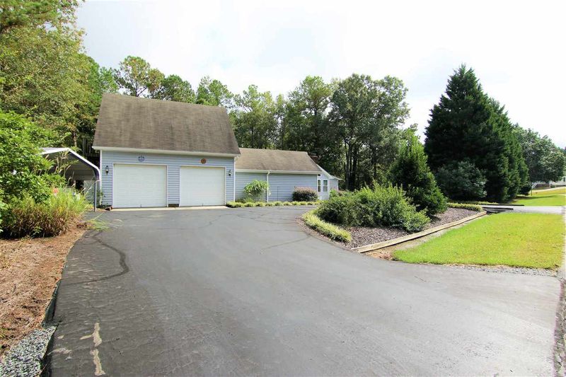 224 Southgate Dr, Garner, NC 27529