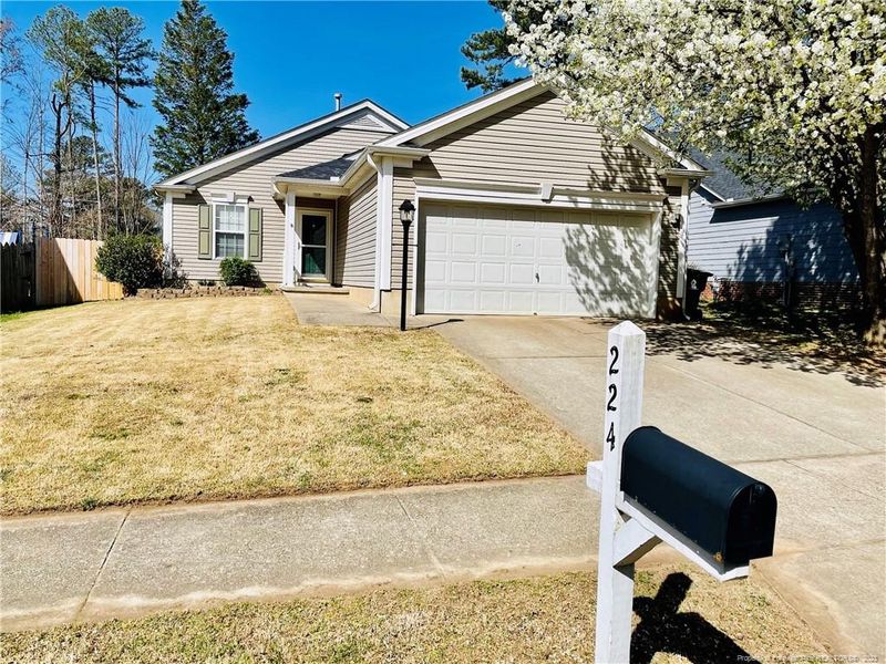 224 Tullich Way, Holly Springs, NC 27540