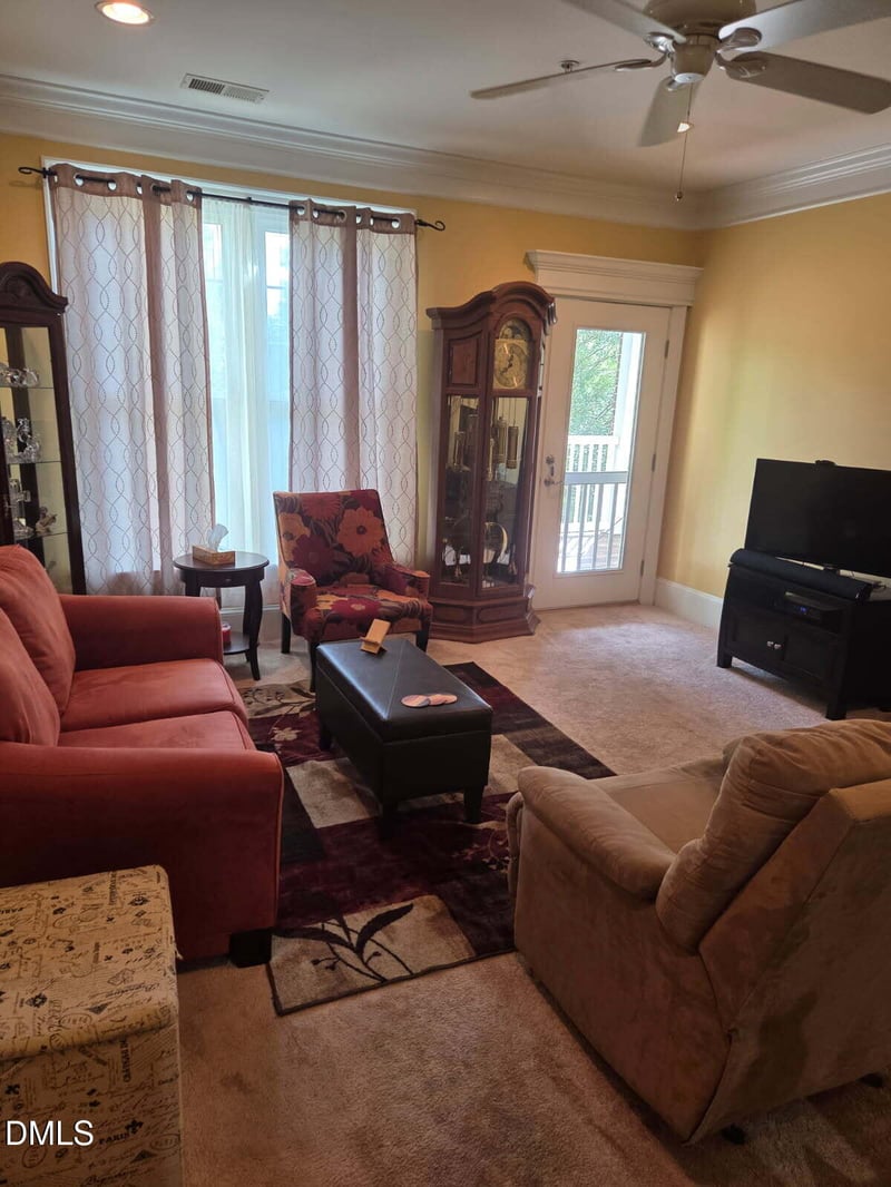 224 Waterford Lake Dr, Cary, NC 27519