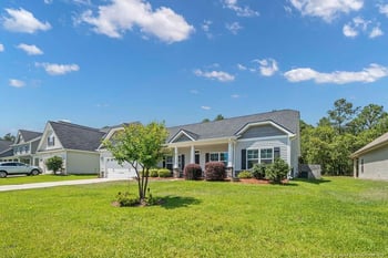 2240 Andalusian Dr, Hope Mills, NC 28348