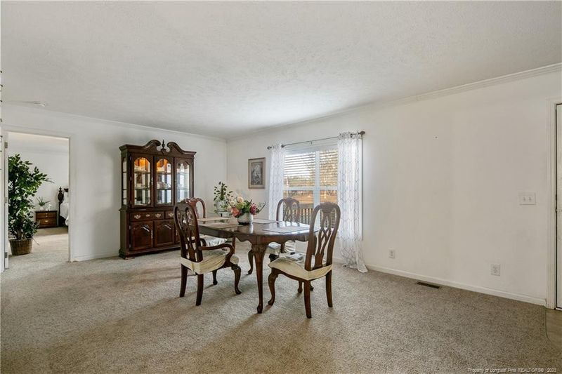 2240 School Rd, Hope Mills, NC 28348