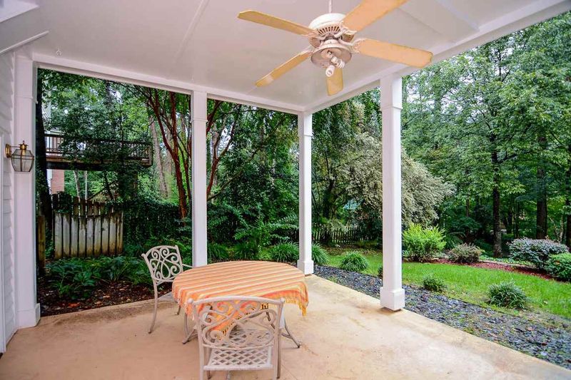 2240 The Cir, Raleigh, NC 27608