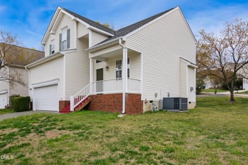 2241 Spruce Shadows Ln, Raleigh, NC 27614