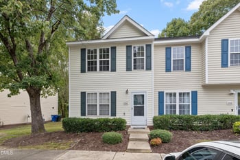 2241 Violet Bluff Ct, Raleigh, NC 27610