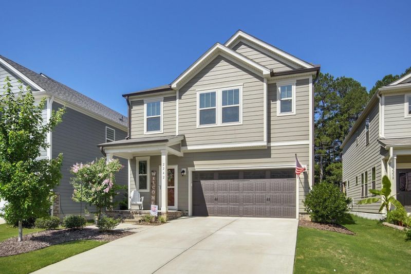 2242 Gregor Overlook Ln, Apex, NC 27502