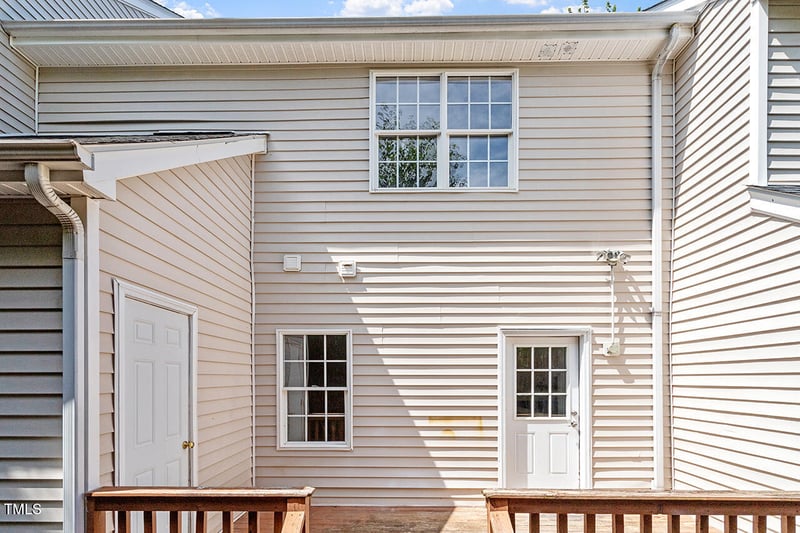 2243 Long Pine Ln, Raleigh, NC 27603