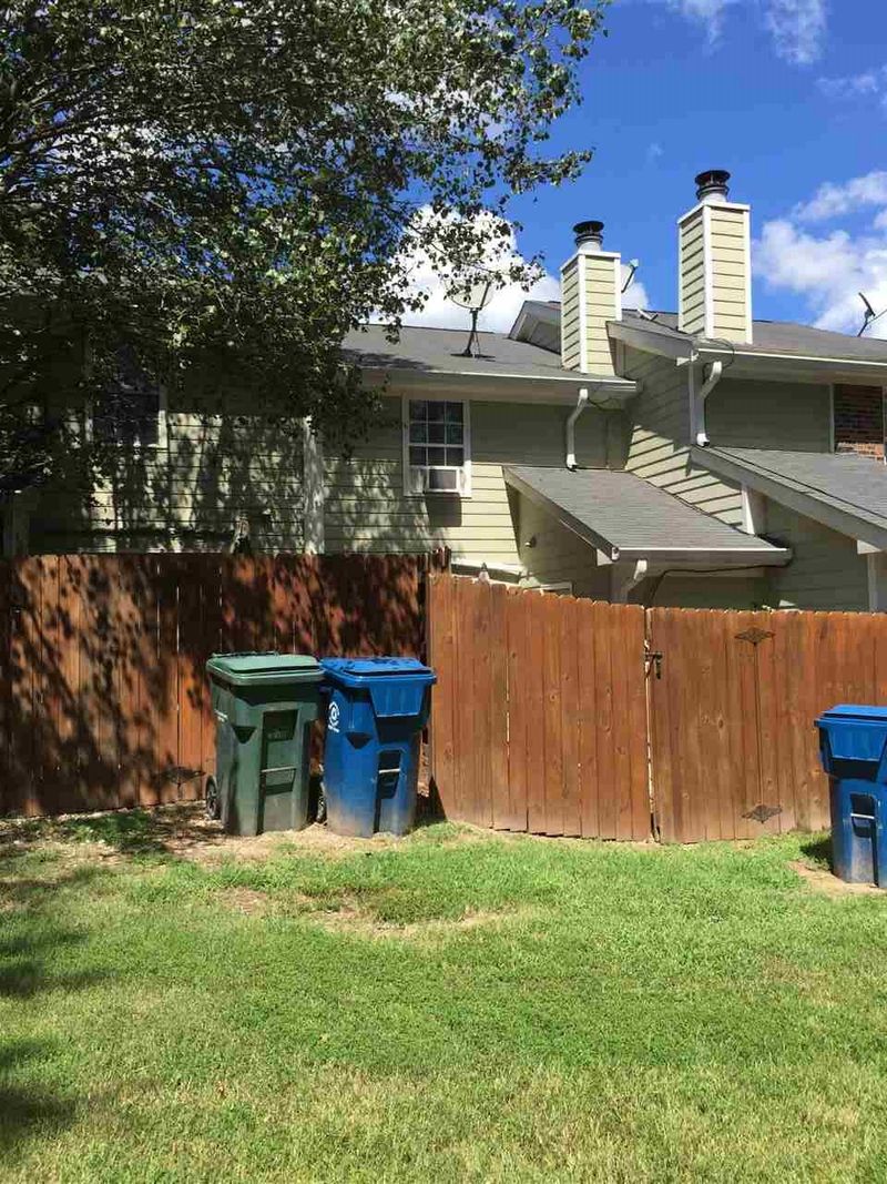 2245 Alpine Rd, Durham, NC 27707