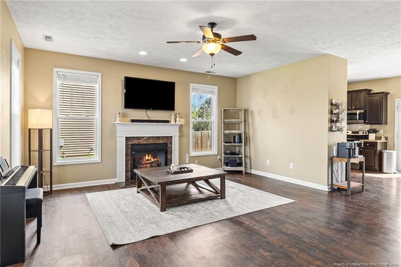 2245 Lakedale Dr, Fayetteville, NC 28306