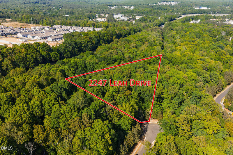 2247 Leah Dr, Hillsborough, NC 27278