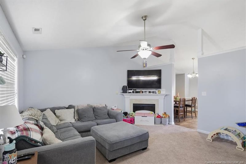 2248 Cliff Swallow Dr, Fayetteville, NC 28306