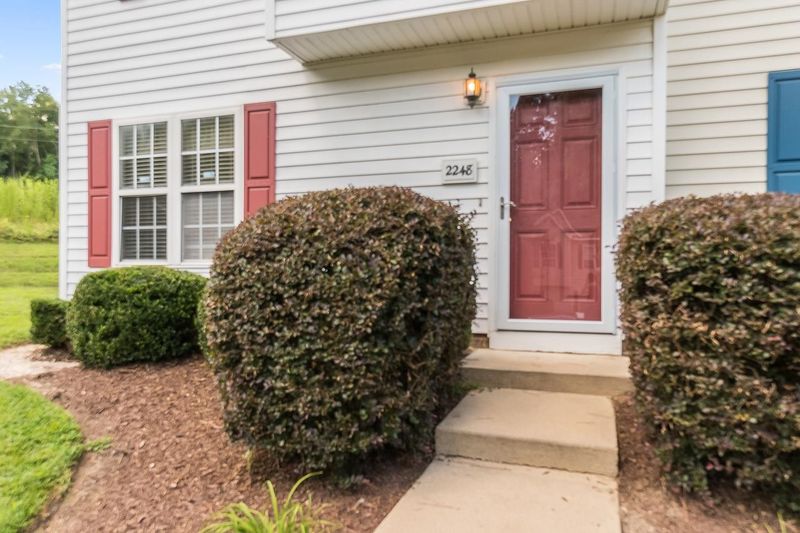 2248 Violet Bluff Ct, Raleigh, NC 27610