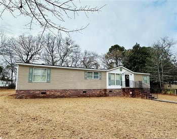 225 Angel Dr, Fayetteville, NC 28306