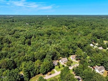 225 Beaver Ridge Dr, Youngsville, NC 27596