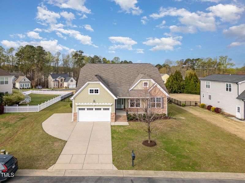 225 Beckwith Ave, Clayton, NC 27527