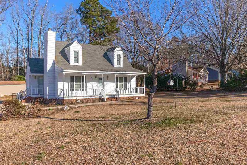 225 Cedar Ct, Zebulon, NC 27597