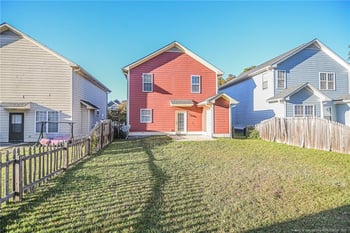 225 Chloe Dr, Fayetteville, NC 28301
