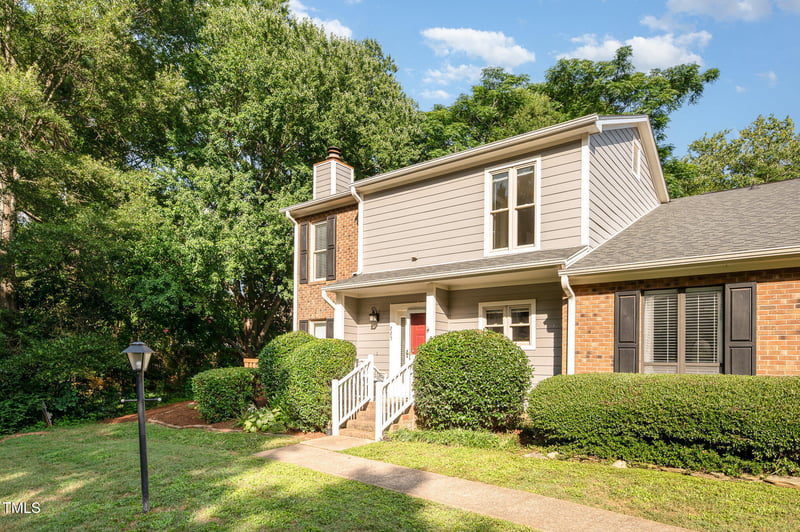 225 Clancy Cir, Cary, NC 27511