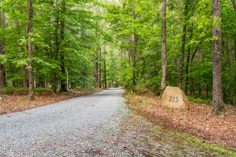 225 Coeur Du Bois Ln, Chapel Hill, NC 27516