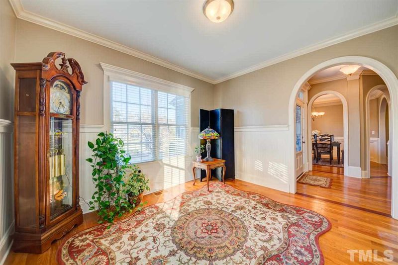 225 Danagher Ct, Holly Springs, NC 27539