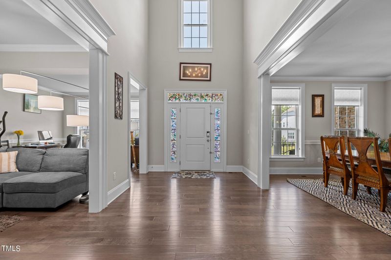 225 Glenvale St, Apex, NC 27523
