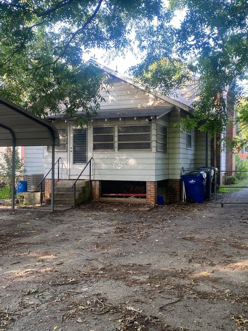 225 Grand Ave, Raleigh, NC 27601