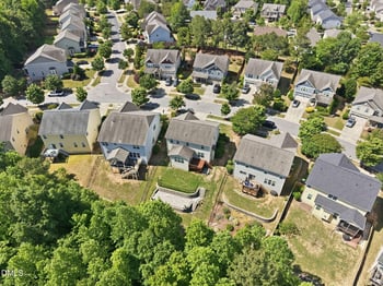 225 Harbor Fog Trl, Holly Springs, NC 27540