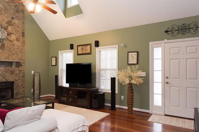 225 Hardwood Dr, Franklinton, NC 27525