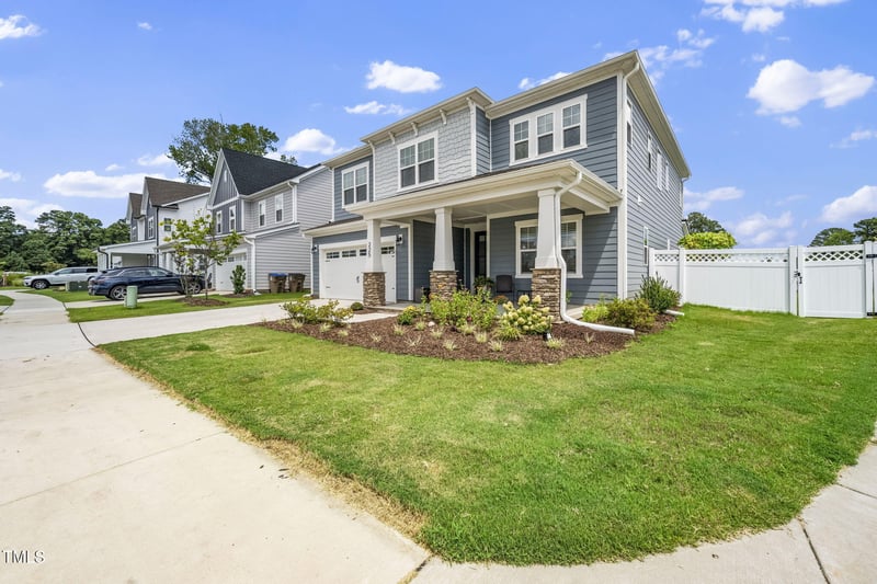 225 Holding Dairy Dr, Wake Forest, NC 27587