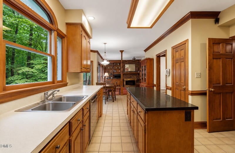 225 Jansmith Ln, Raleigh, NC 27615