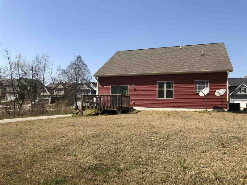 225 Lanier Dr, Clayton, NC 27527