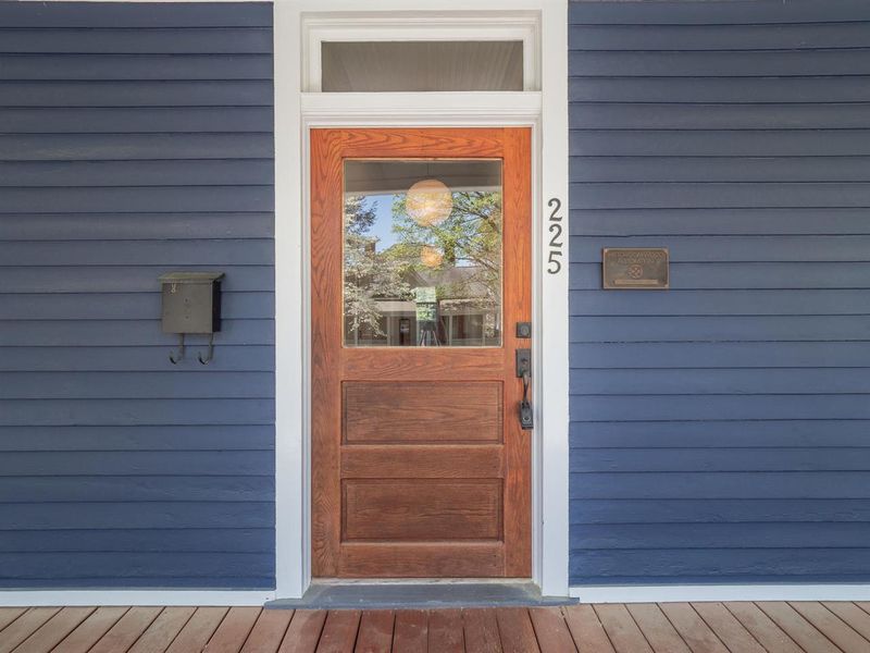 225 Linden Ave, Raleigh, NC 27601