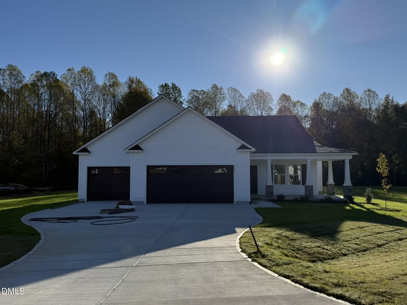 225 Mangrove Ct, Four Oaks, NC 27524