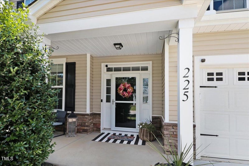 225 Marsh Creek Dr, Garner, NC 27529