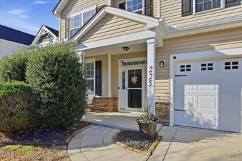225 Marsh Creek Dr, Garner, NC 27529